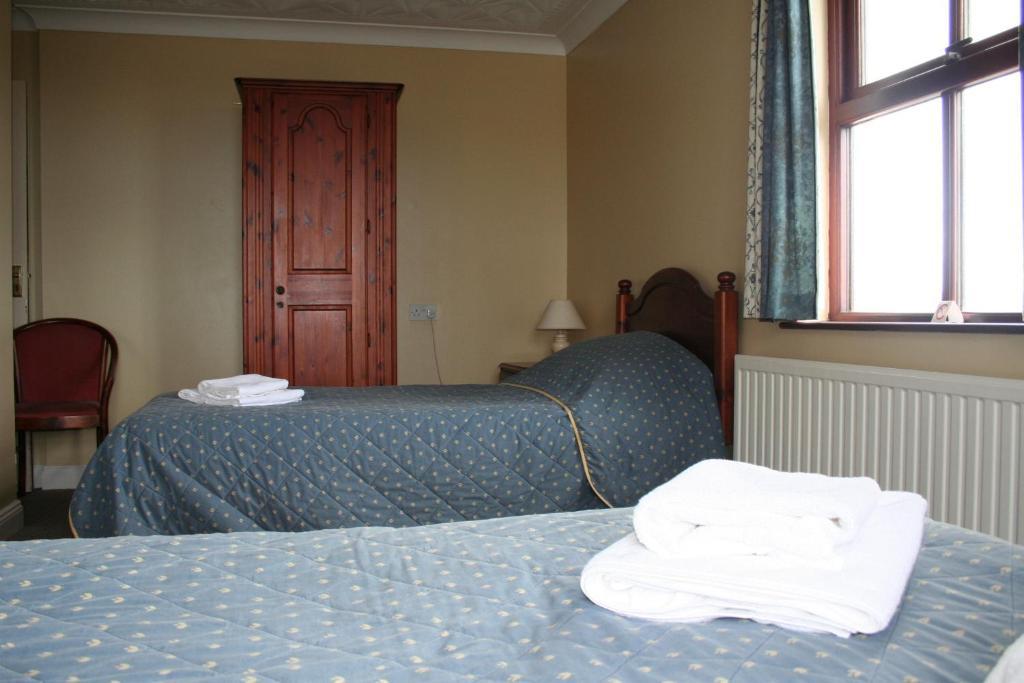 The Wootons Inn Тинтажель Номер фото